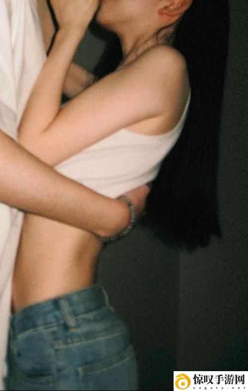 男朋友摸完小花园小肚子有点痛